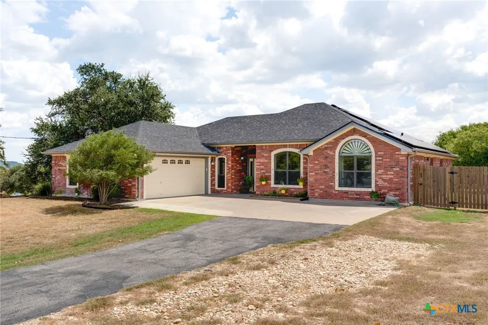 3375 Upton Drive Kempner, TX 76539