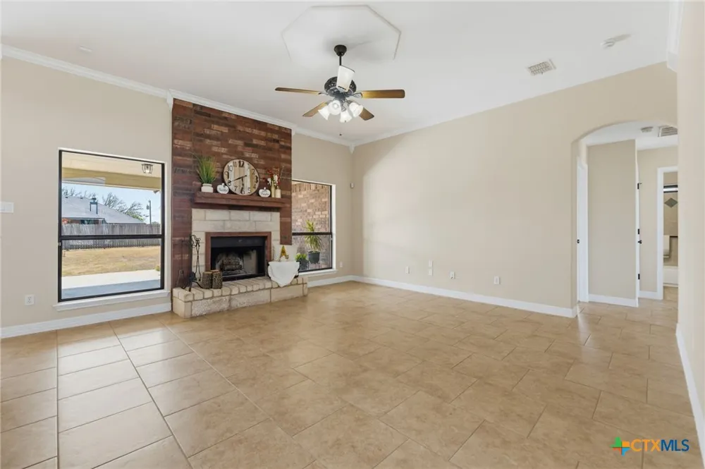 3375 Upton Drive Kempner, TX 76539