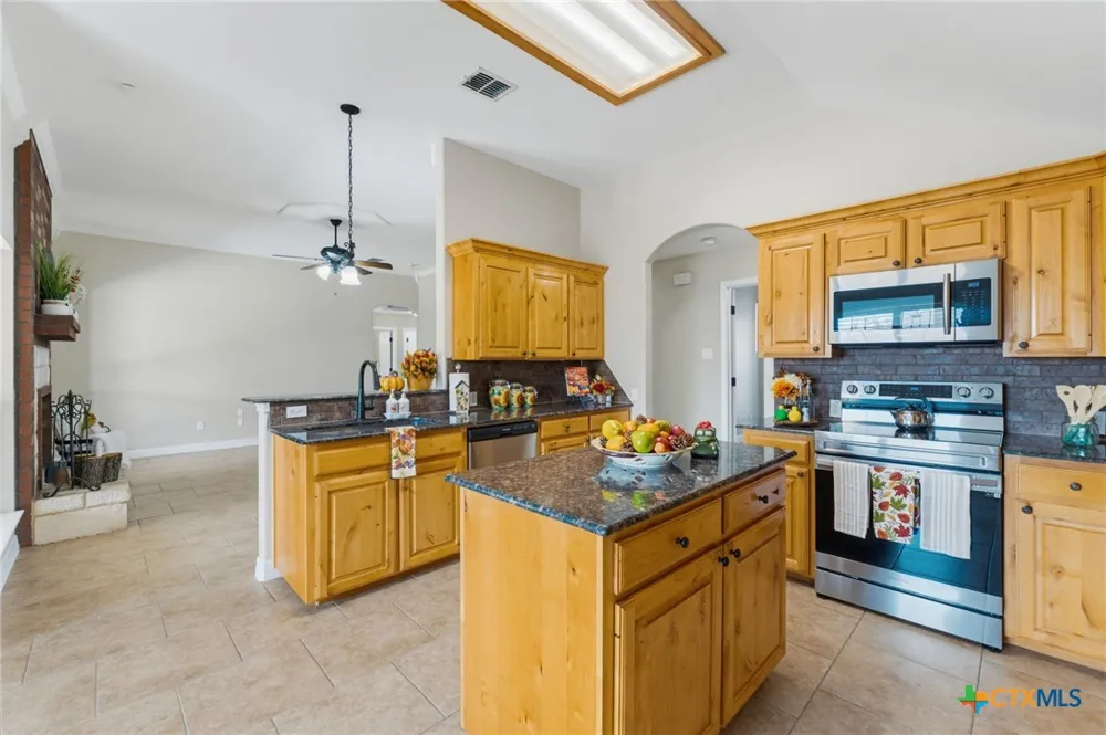 3375 Upton Drive Kempner, TX 76539