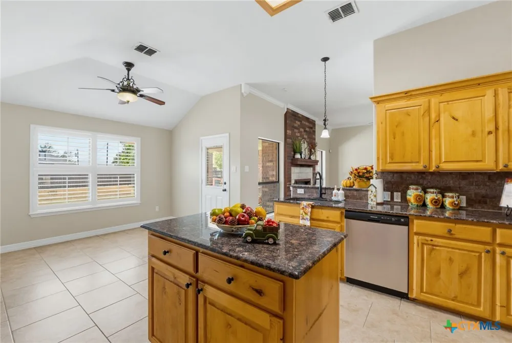 3375 Upton Drive Kempner, TX 76539