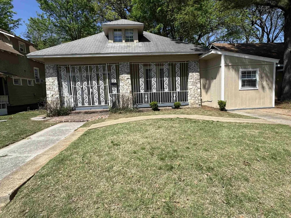 1570 E MCLEMORE AVE Memphis, TN 38106