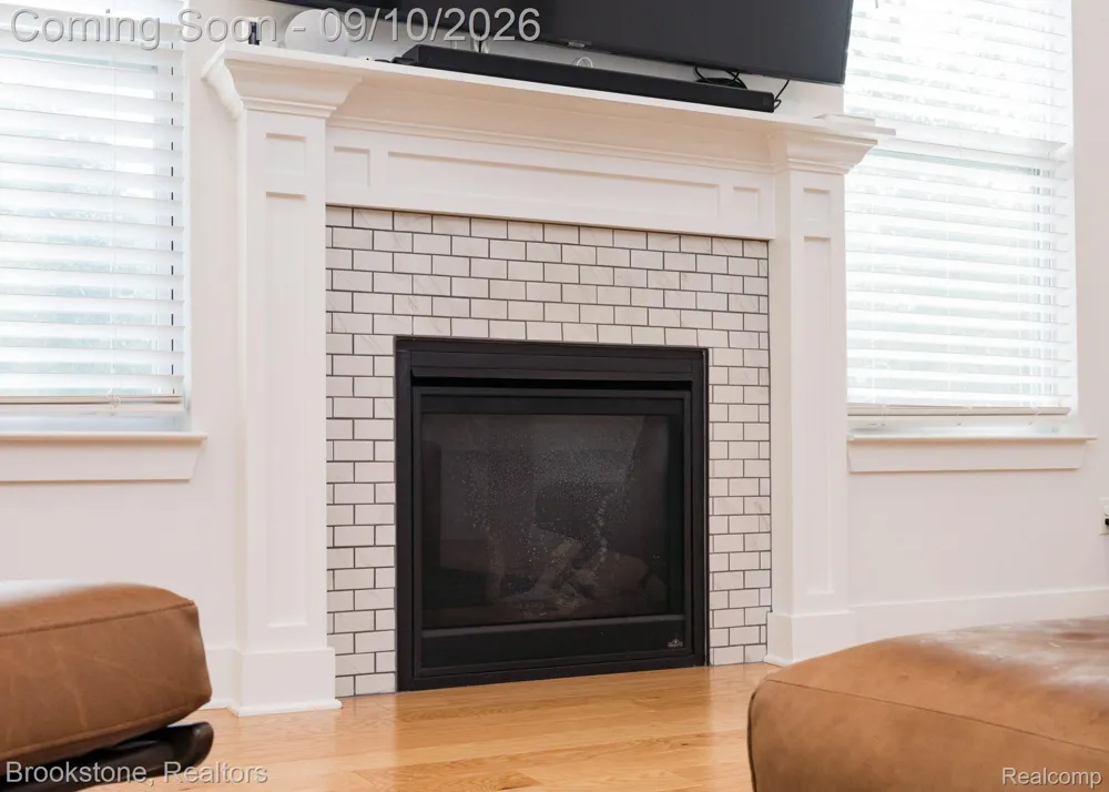 579 S Bywood Avenue Clawson City, MI 48017