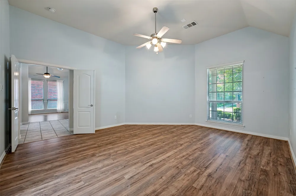 4582 ROCK CREEK LANE Frisco, TX 75034