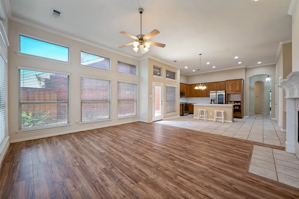 4582 ROCK CREEK LANE Frisco, TX 75034