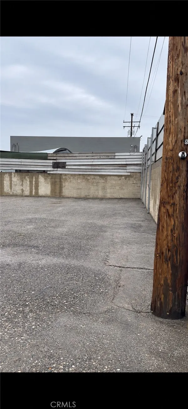 15538 Rosales Paramount, CA 90723