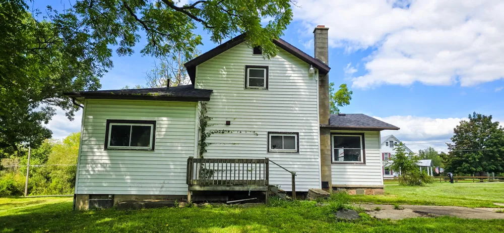 3871 W Bacon Road Hillsdale, MI 49242
