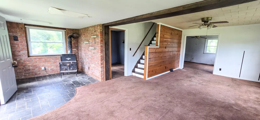 3871 W Bacon Road Hillsdale, MI 49242