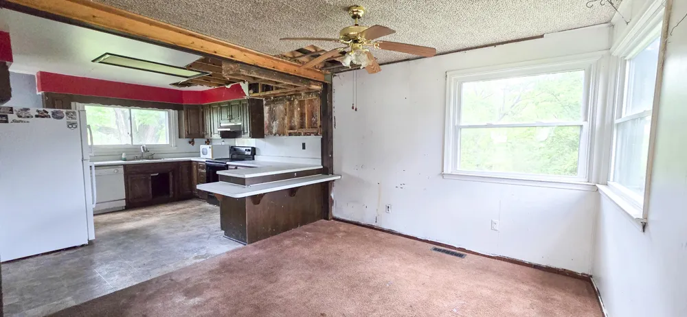 3871 W Bacon Road Hillsdale, MI 49242
