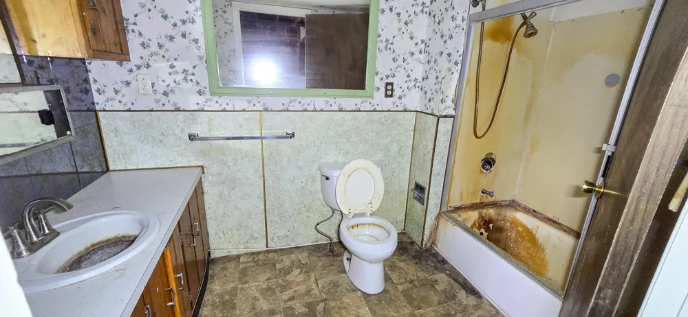 3871 W Bacon Road Hillsdale, MI 49242