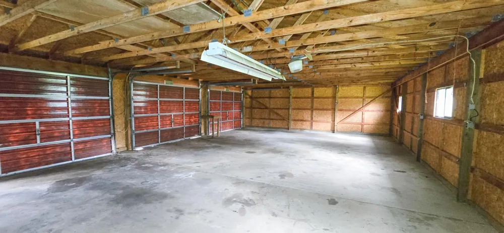 3871 W Bacon Road Hillsdale, MI 49242
