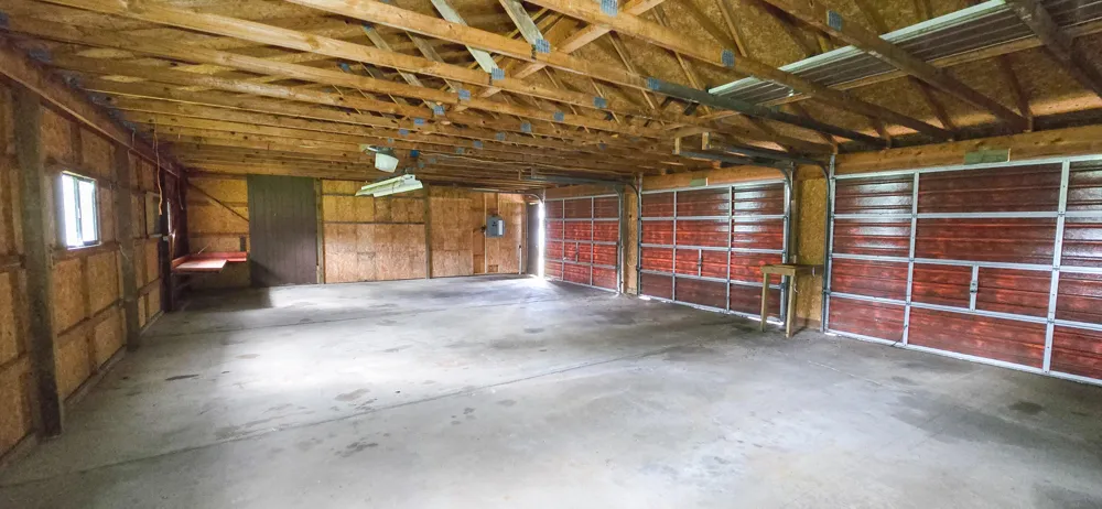 3871 W Bacon Road Hillsdale, MI 49242