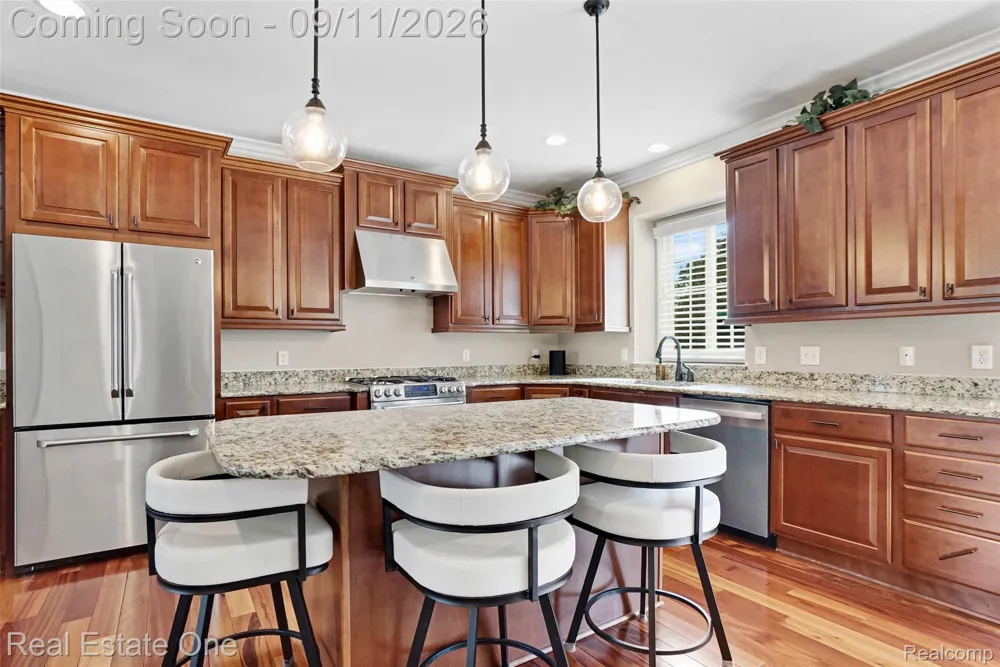 26690 Kentucky Court Lyon Charter Township, MI 48178