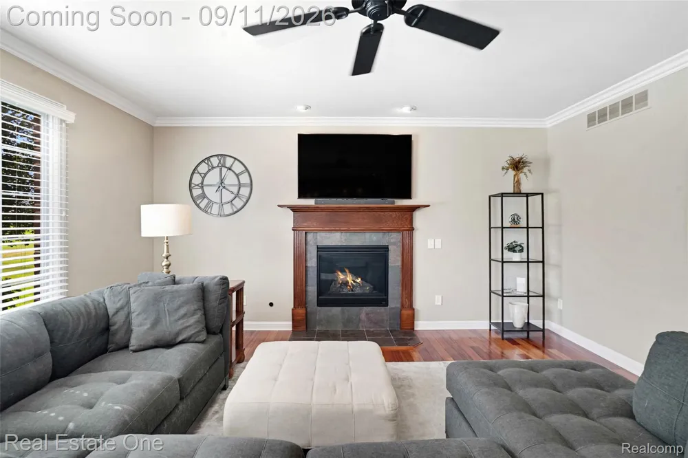 26690 Kentucky Court Lyon Charter Township, MI 48178