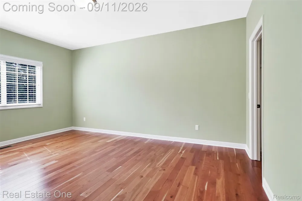 26690 Kentucky Court Lyon Charter Township, MI 48178