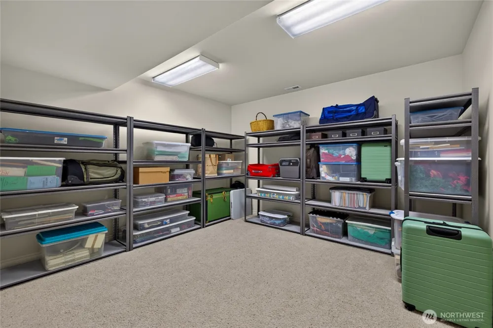 2390 Catalina Drive East Wenatchee, WA 98802