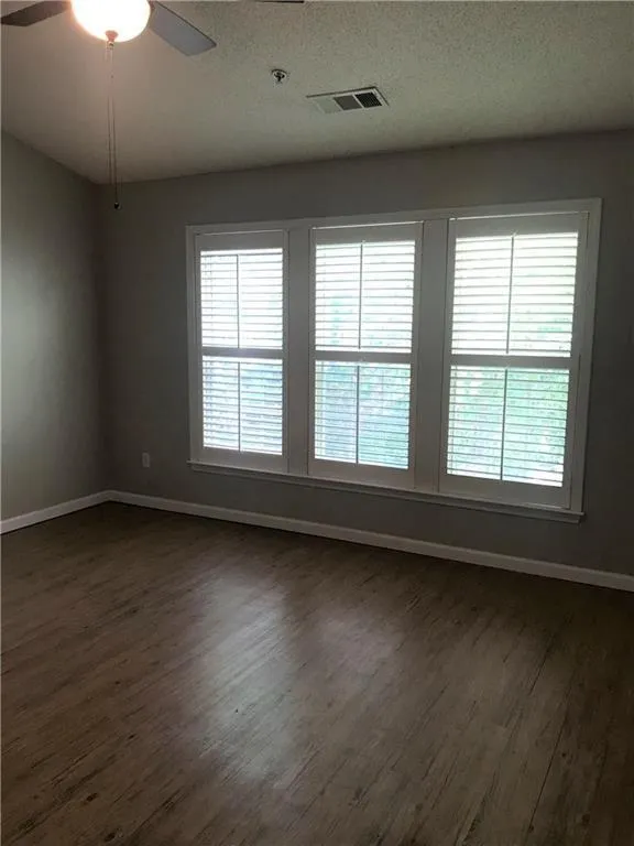 134 Regent Place Woodstock, GA 30188