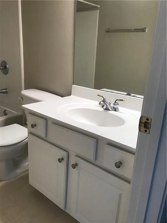 134 Regent Place Woodstock, GA 30188
