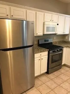 134 Regent Place Woodstock, GA 30188