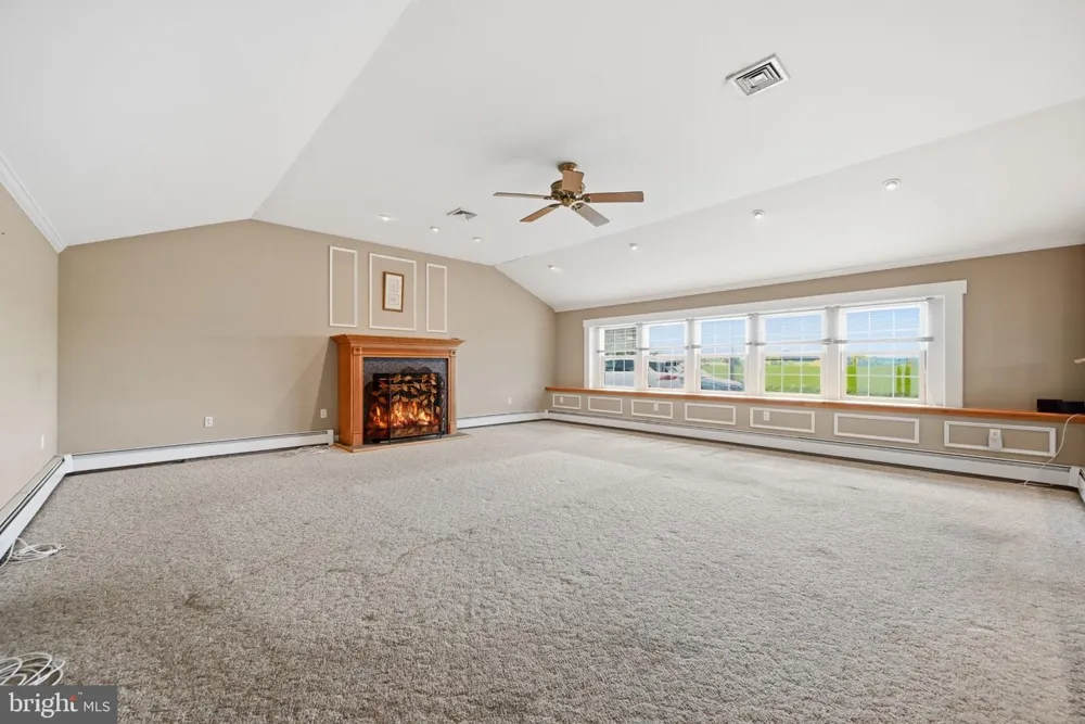 19 DAIRY LANE Barto, PA 19504