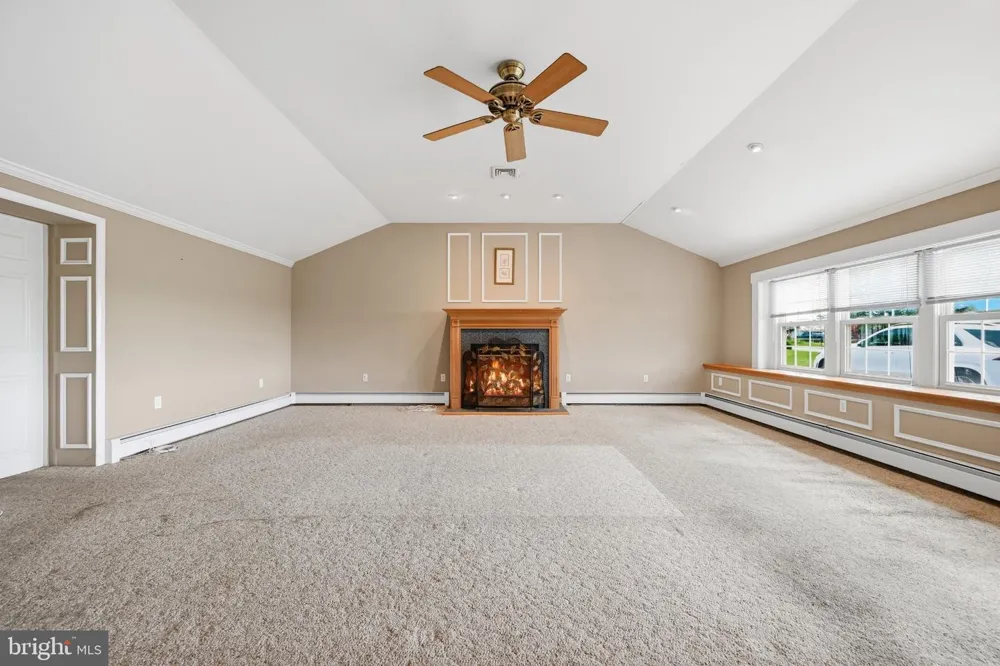 19 DAIRY LANE Barto, PA 19504