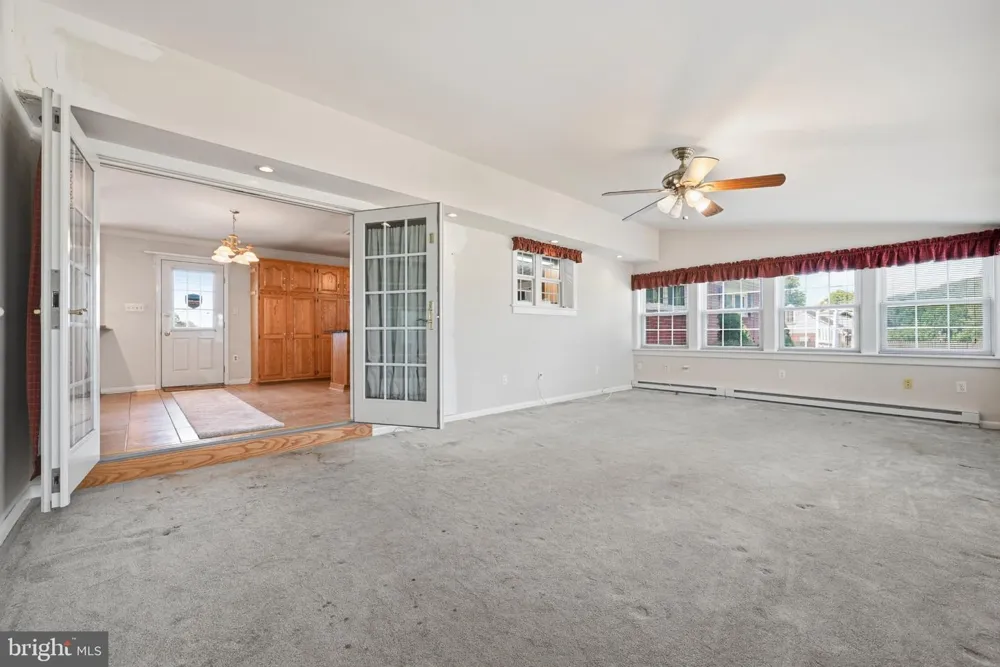19 DAIRY LANE Barto, PA 19504