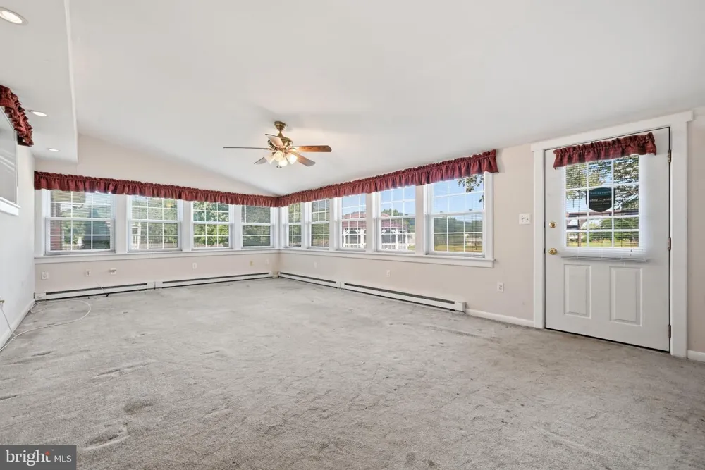 19 DAIRY LANE Barto, PA 19504