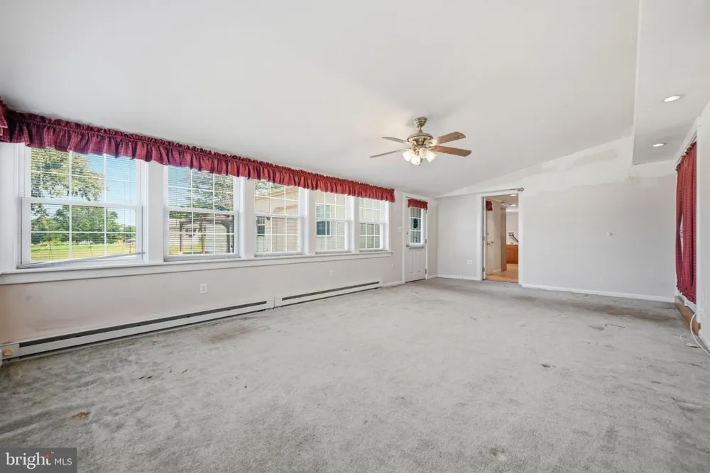 19 DAIRY LANE Barto, PA 19504