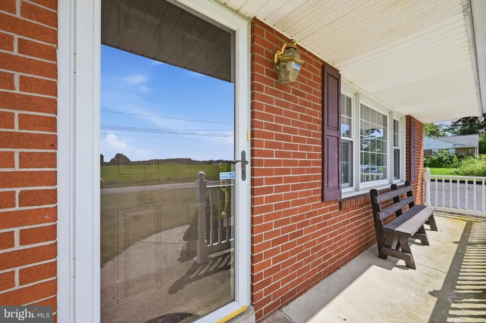 19 DAIRY LANE Barto, PA 19504