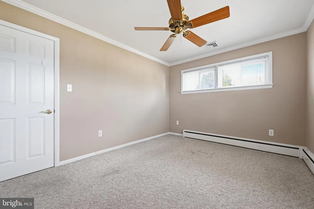 19 DAIRY LANE Barto, PA 19504