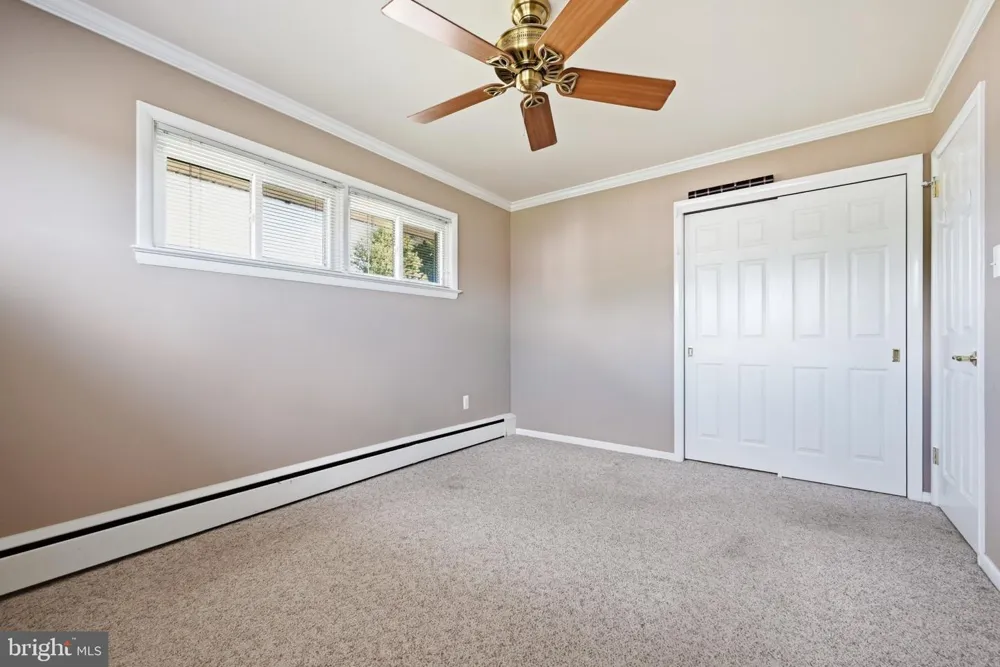 19 DAIRY LANE Barto, PA 19504
