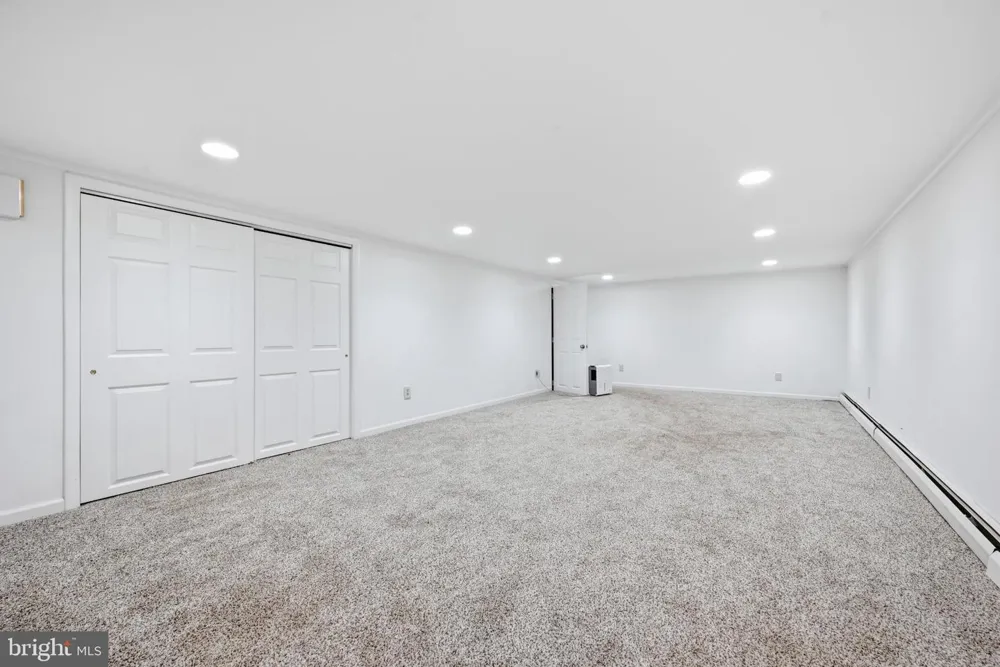19 DAIRY LANE Barto, PA 19504
