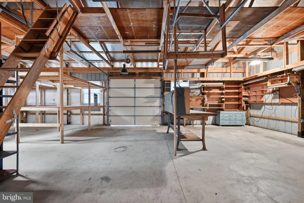 19 DAIRY LANE Barto, PA 19504