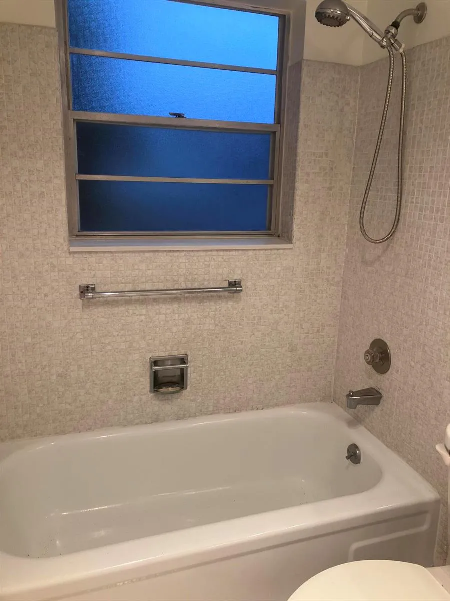 209 CAMDEN I West Palm Beach, FL 33417