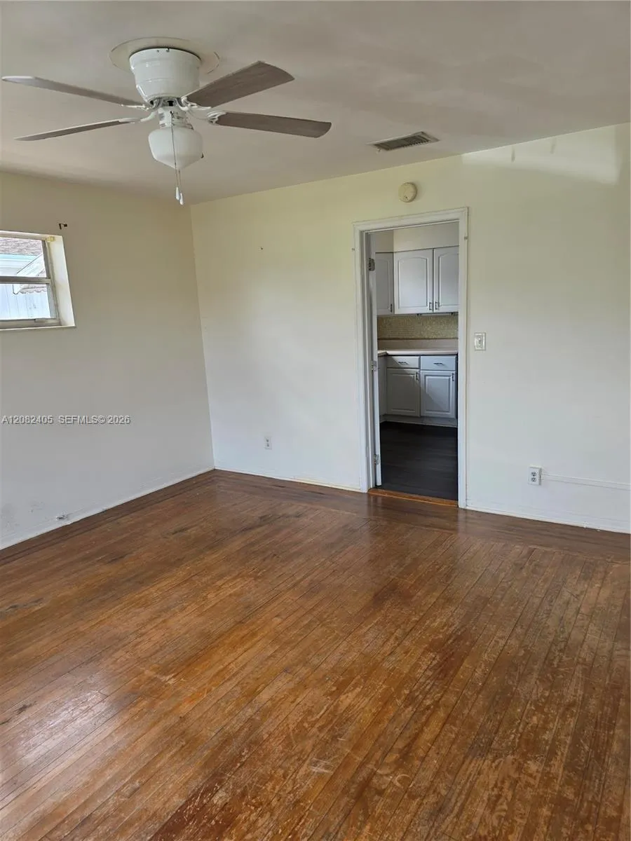 1843 Wiley St #1 Hollywood, FL 33020