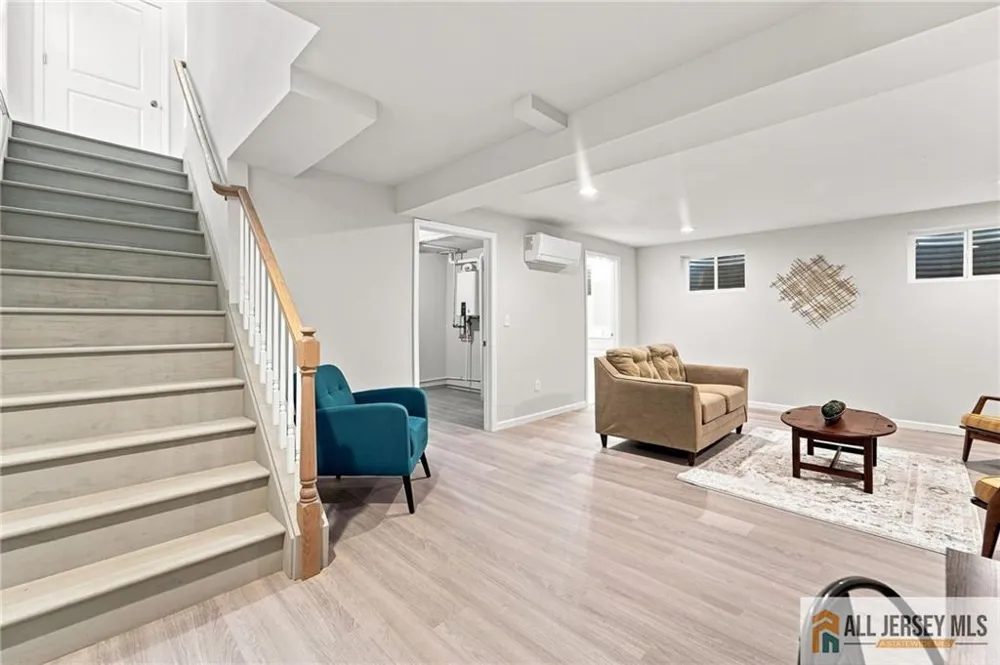 160 Hillside Avenue Piscataway, NJ 08854