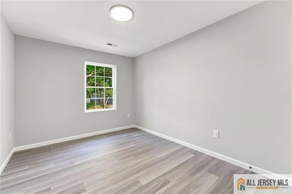 160 Hillside Avenue Piscataway, NJ 08854