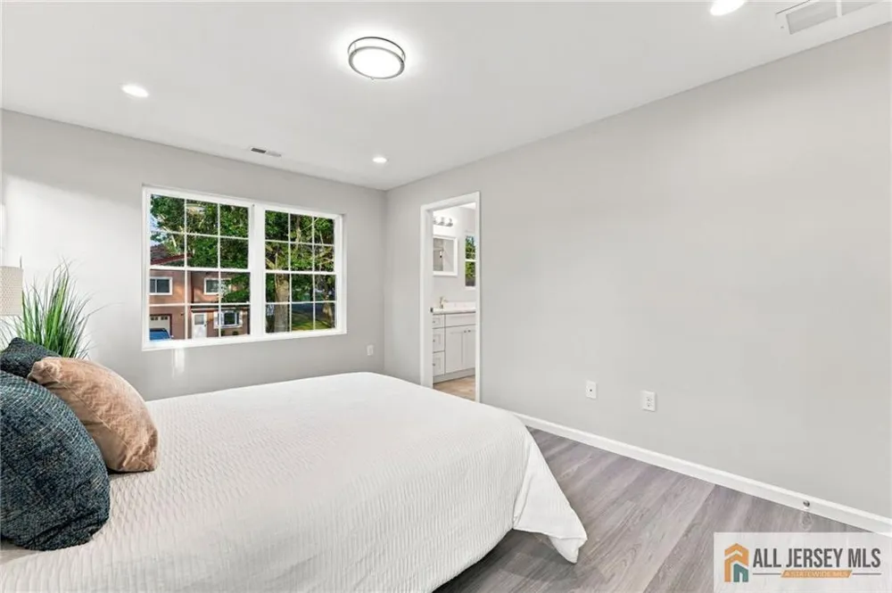 160 Hillside Avenue Piscataway, NJ 08854
