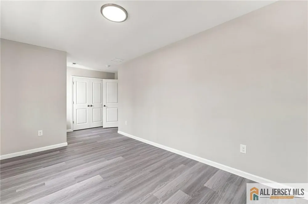 160 Hillside Avenue Piscataway, NJ 08854