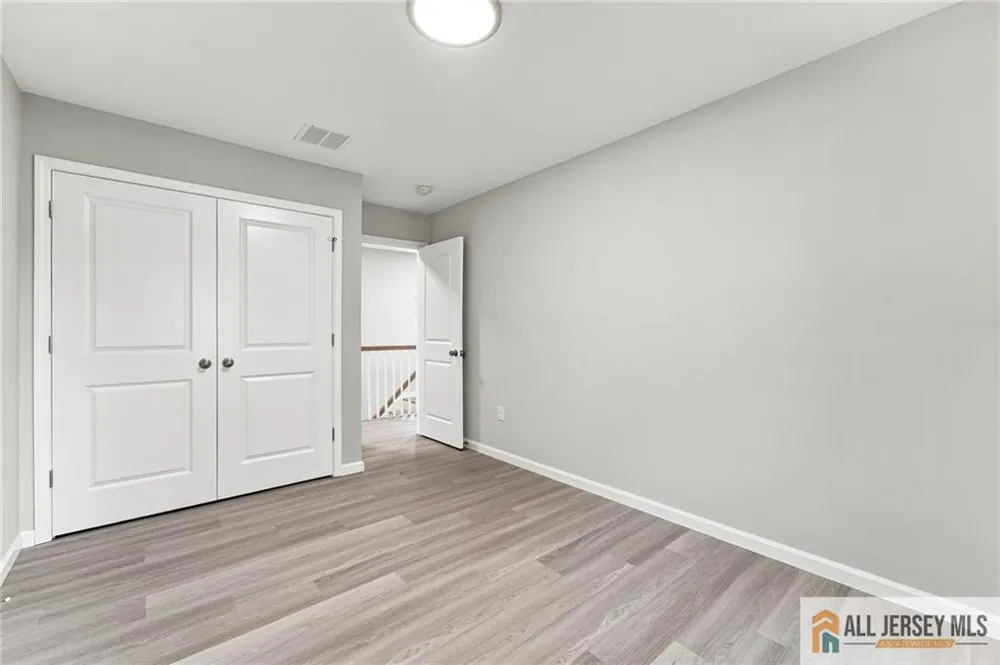 160 Hillside Avenue Piscataway, NJ 08854