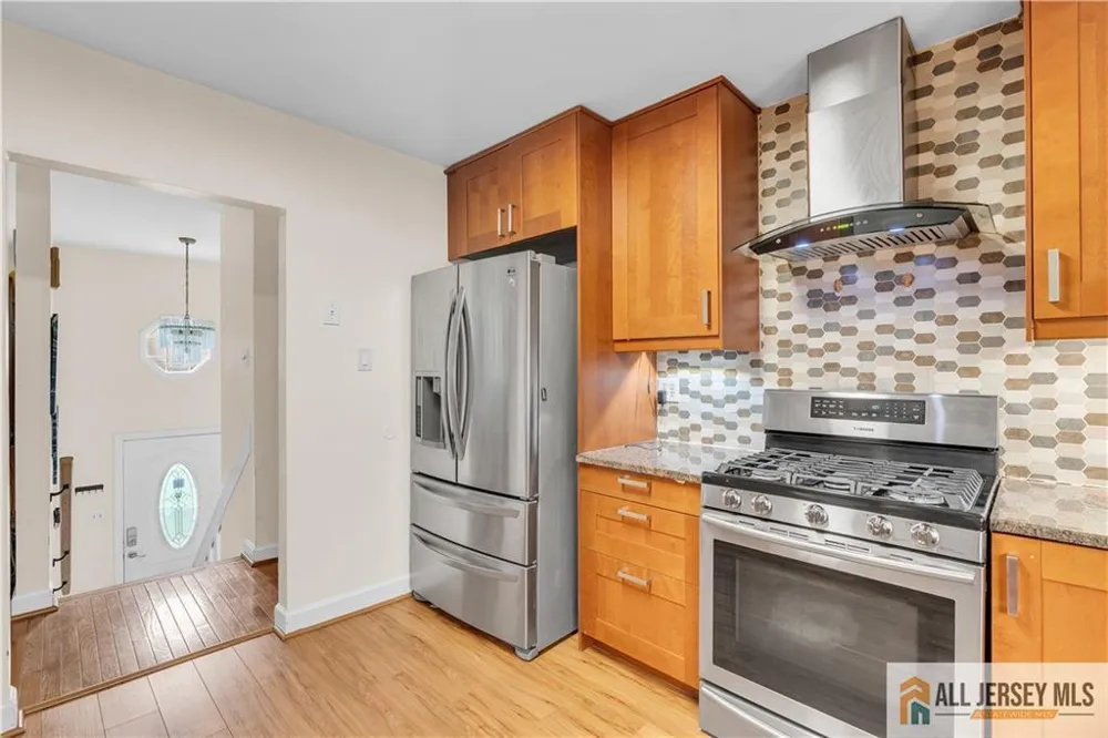 89 Dey Road Plainsboro, NJ 08512