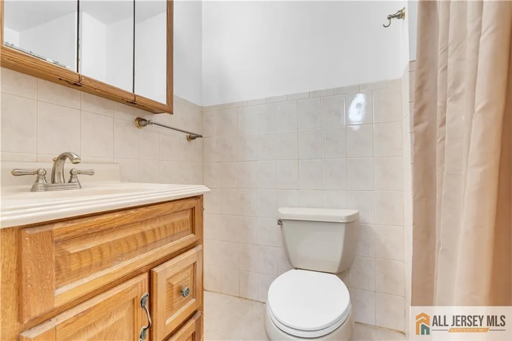 89 Dey Road Plainsboro, NJ 08512