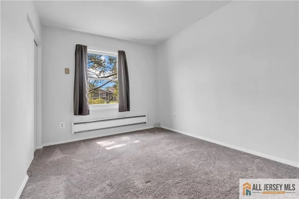 89 Dey Road Plainsboro, NJ 08512
