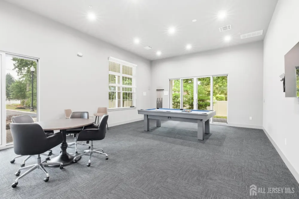 242 Lorhan Drive Piscataway, NJ 08854