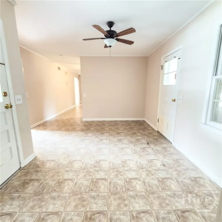 203 Springfield Avenue Guyton, GA 31312