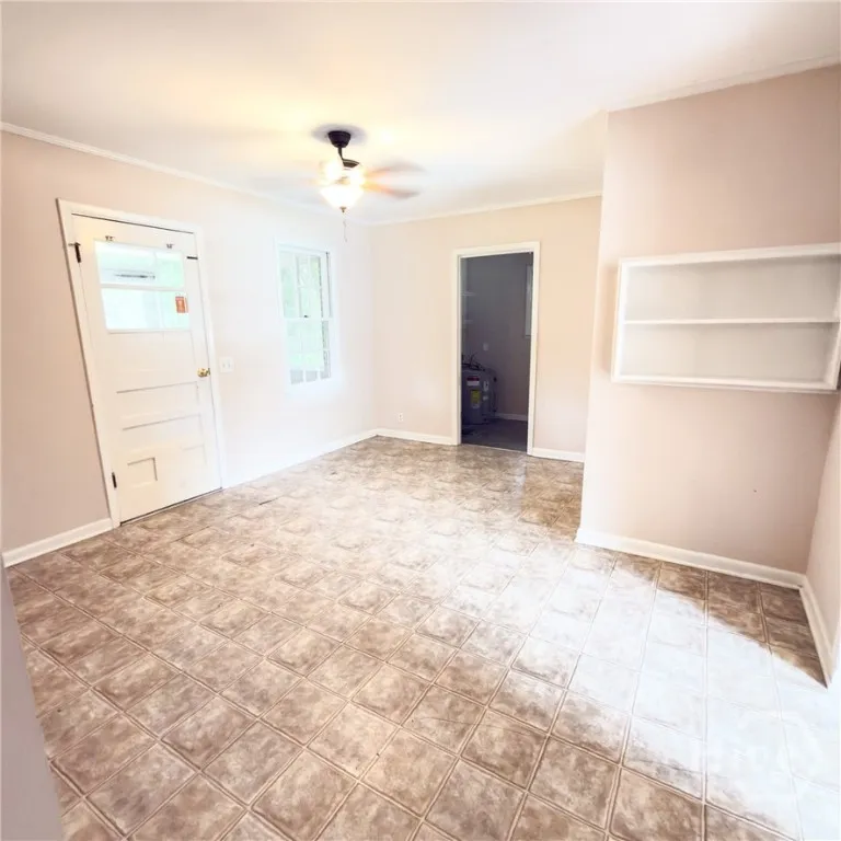 203 Springfield Avenue Guyton, GA 31312