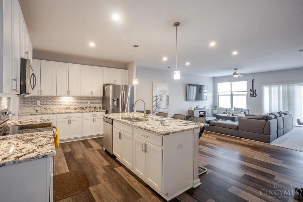 1024 Misty Stream Drive Springfield, OH 45231