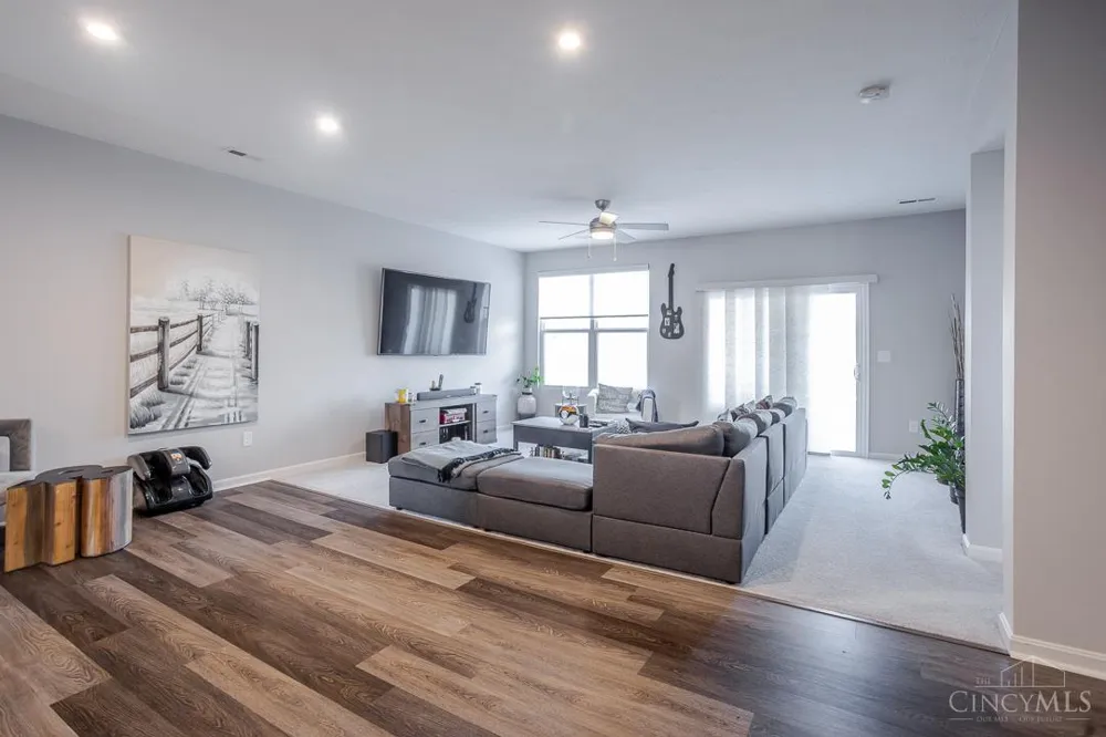 1024 Misty Stream Drive Springfield, OH 45231