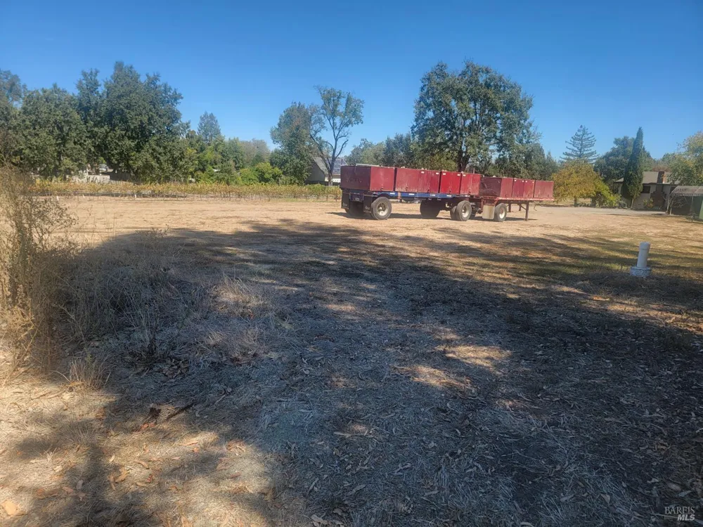 2892 Mark West Station Road Windsor, CA 95492