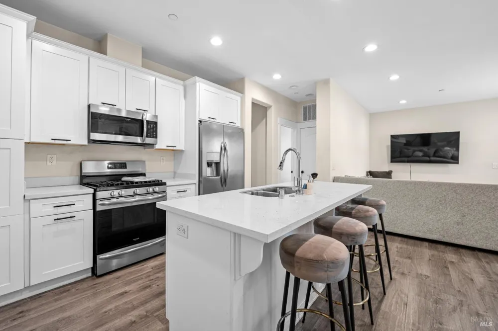 2666 Franz Kafka Avenue Santa Rosa, CA 95404