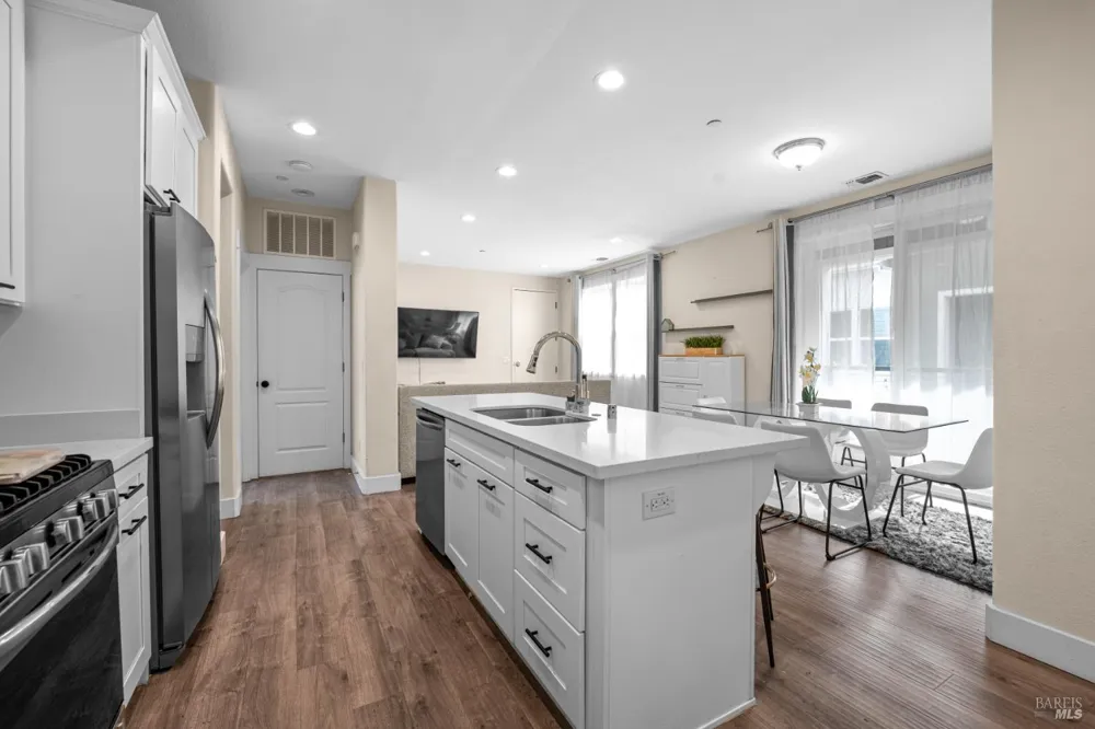2666 Franz Kafka Avenue Santa Rosa, CA 95404